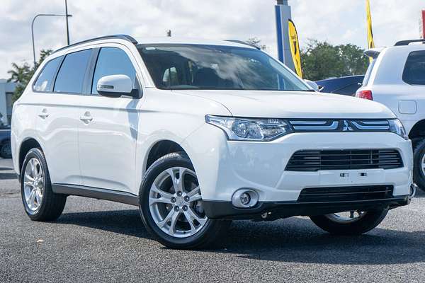 2013 Mitsubishi Outlander LS ZJ