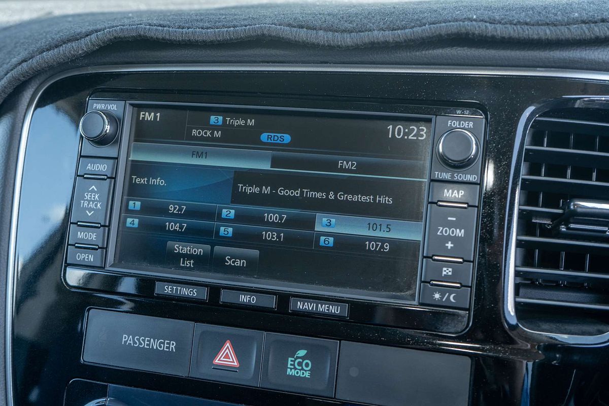 2013 Mitsubishi Outlander LS ZJ