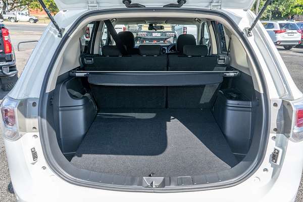 2013 Mitsubishi Outlander LS ZJ
