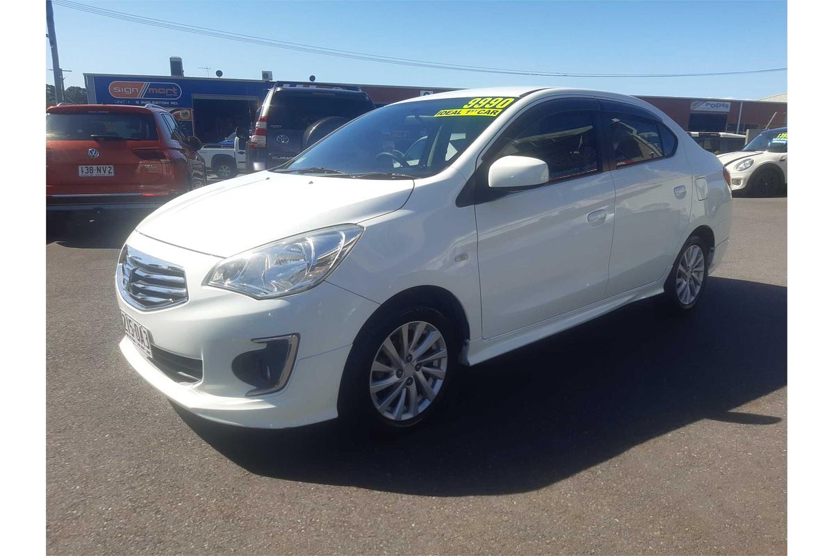 2015 Mitsubishi Mirage ES LA