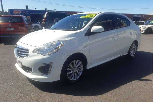 2015 Mitsubishi Mirage ES LA