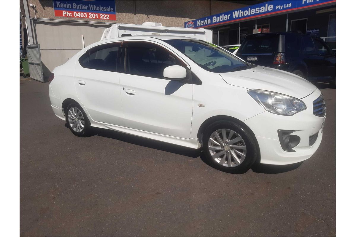 2015 Mitsubishi Mirage ES LA