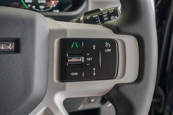 2024 Land Rover Defender 110 P400e X-Dynamic SE L663