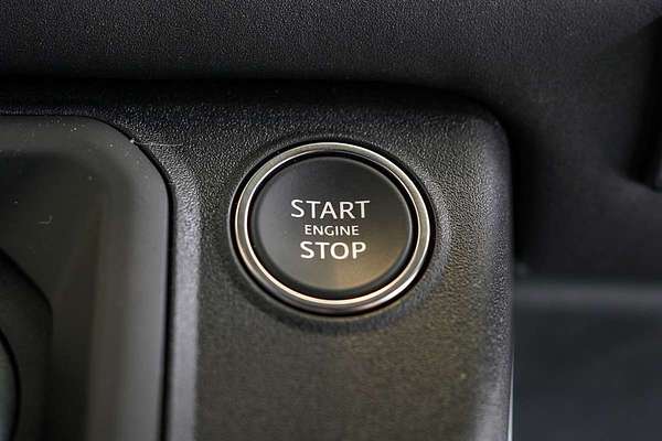 2024 Land Rover Defender 110 P400e X-Dynamic SE L663