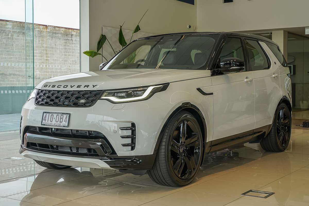 2024 Land Rover Discovery D350 Dynamic SE Series 5