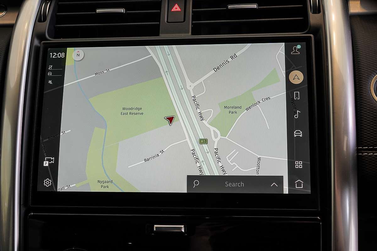 2024 Land Rover Discovery D350 Dynamic SE Series 5
