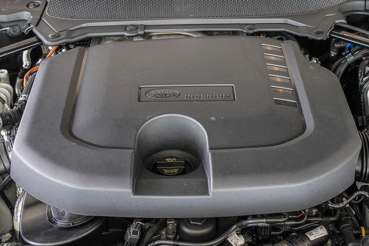 2024 Land Rover Discovery D350 Dynamic SE Series 5