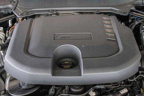 2024 Land Rover Discovery D350 Dynamic SE Series 5