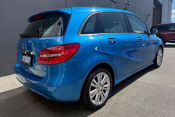 2014 Mercedes-Benz B-Class B180 W246