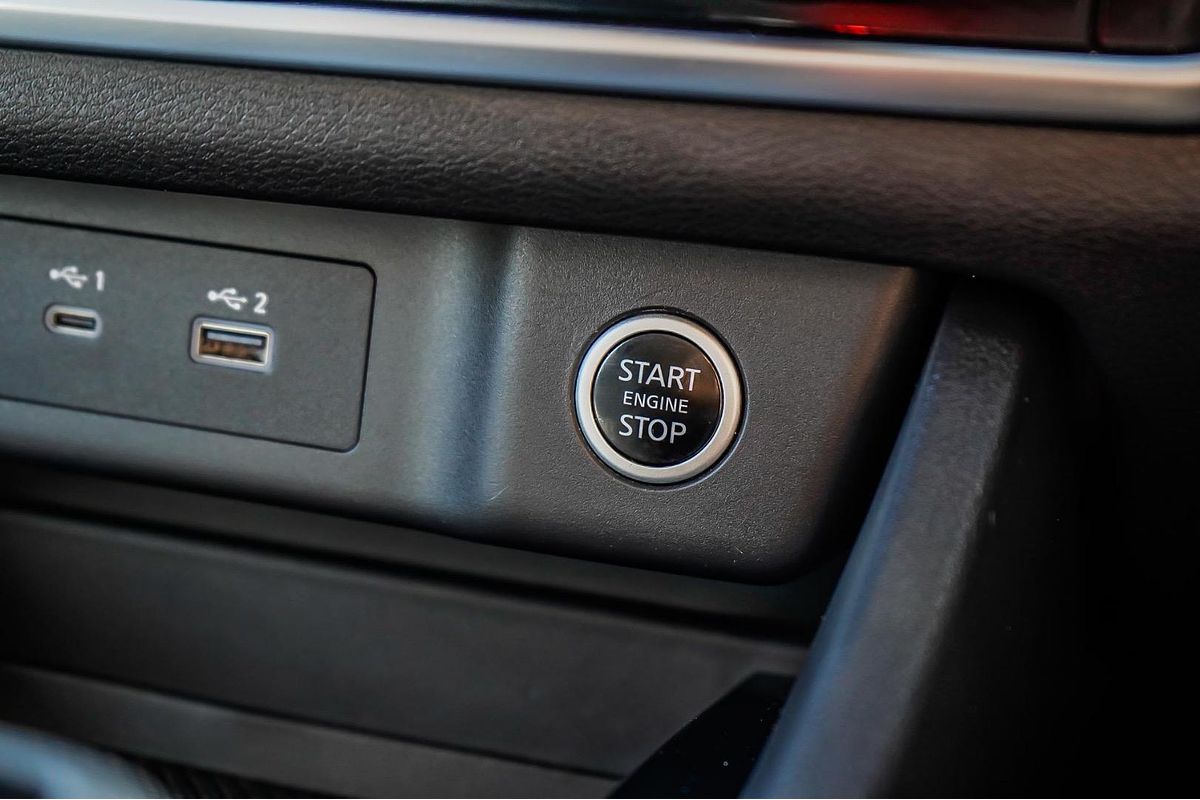 2024 Nissan X-TRAIL ST T33