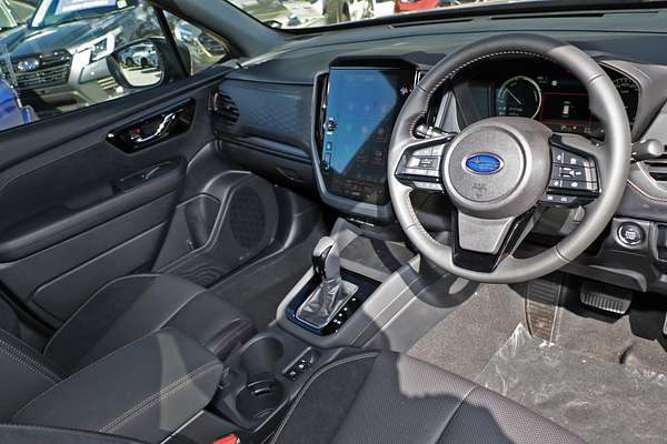 2025 Subaru Forester Hybrid Touring S6