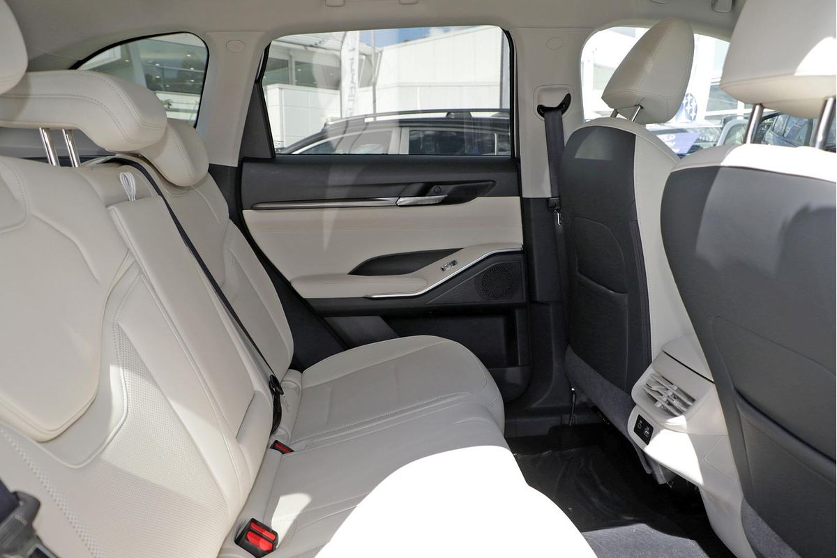 2025 GWM Haval H6 Ultra B01