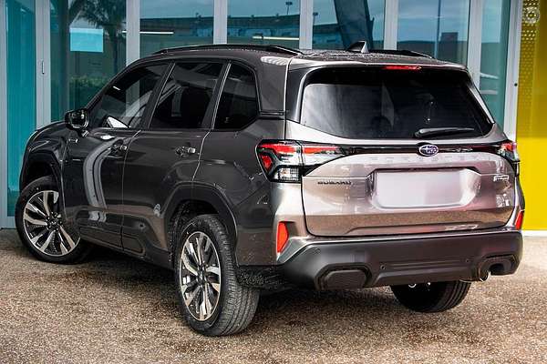 2025 Subaru Forester Hybrid Touring S6