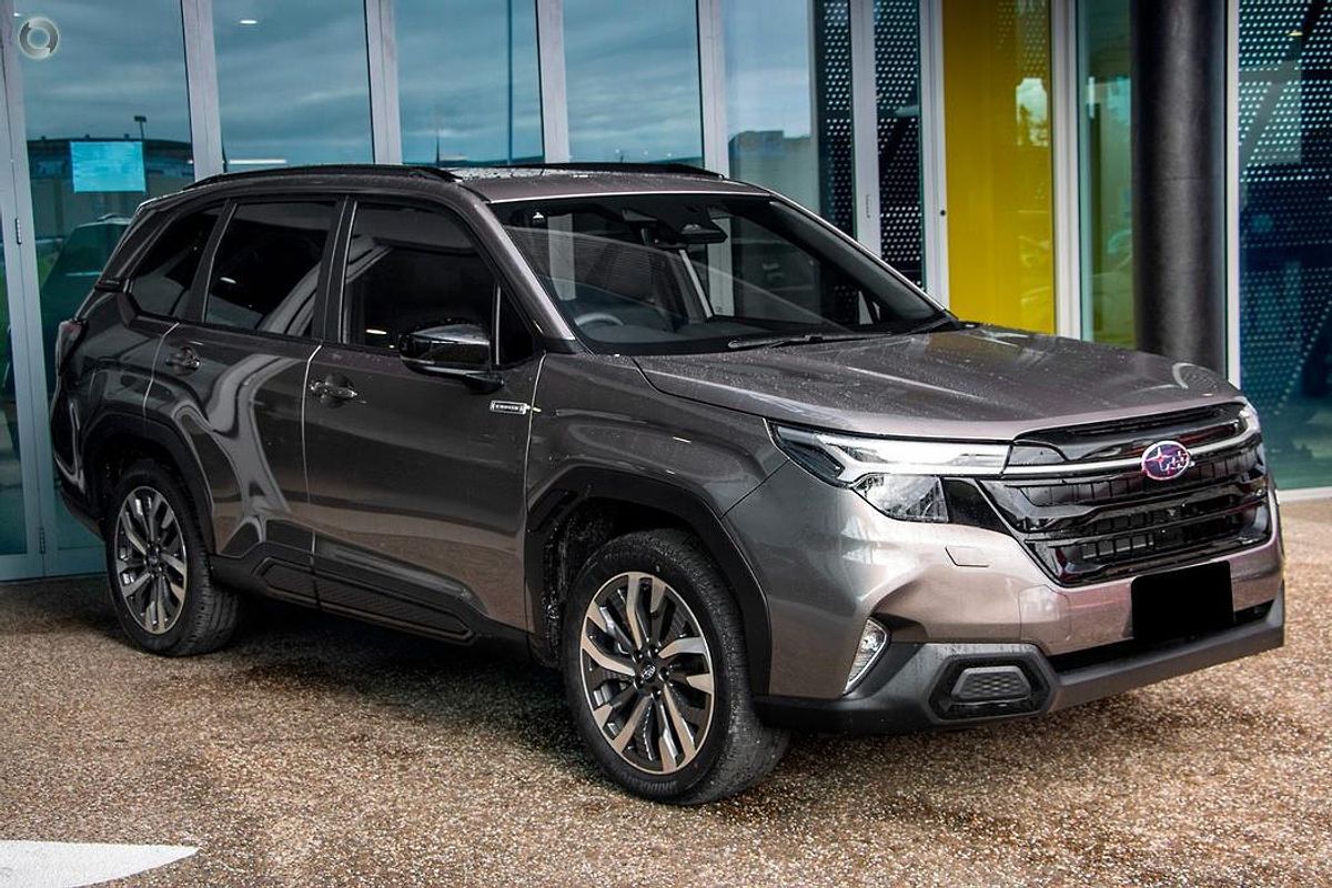 2025 Subaru Forester Hybrid Touring S6