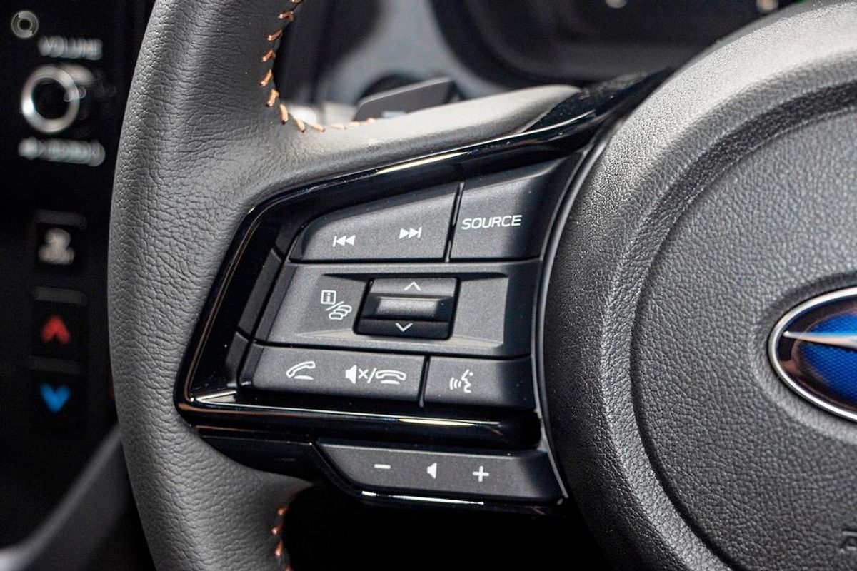 2025 Subaru Forester Hybrid Touring S6