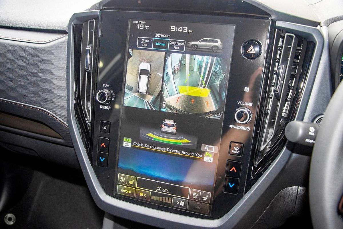 2025 Subaru Forester Hybrid Touring S6