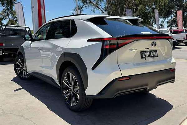 2023 Toyota bZ4X  YEAM15R