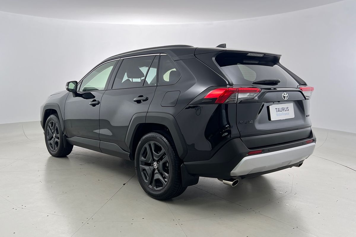 2024 Toyota RAV4 Edge AXAA54R