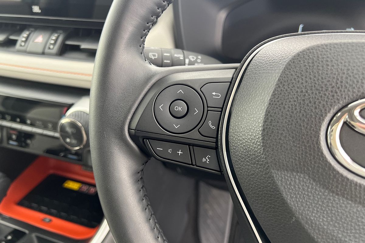 2024 Toyota RAV4 Edge AXAA54R