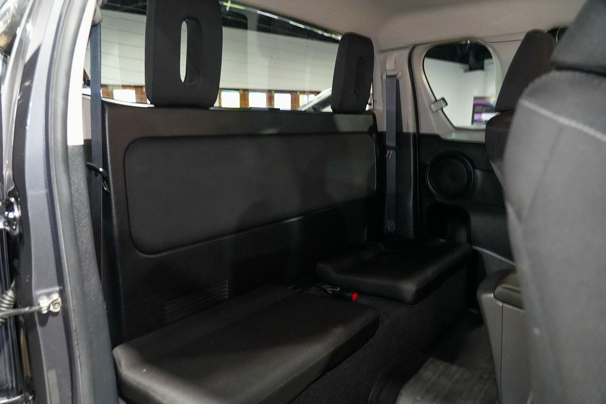 2018 Toyota Hilux SR5 GUN126R 4X4