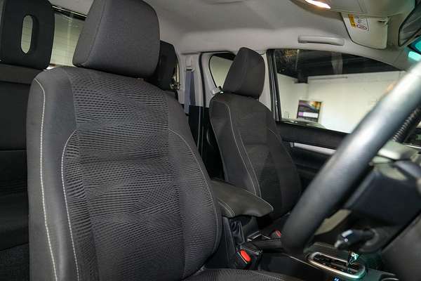 2018 Toyota Hilux SR5 GUN126R 4X4