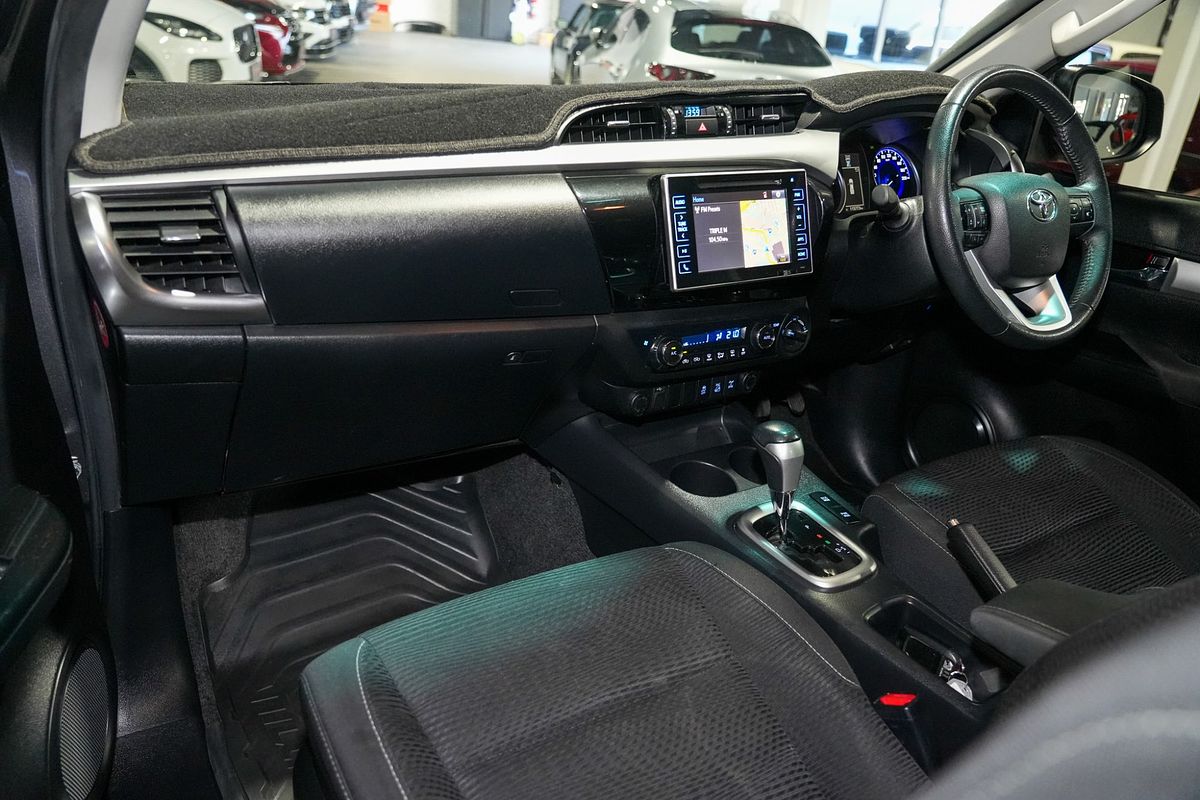 2018 Toyota Hilux SR5 GUN126R 4X4