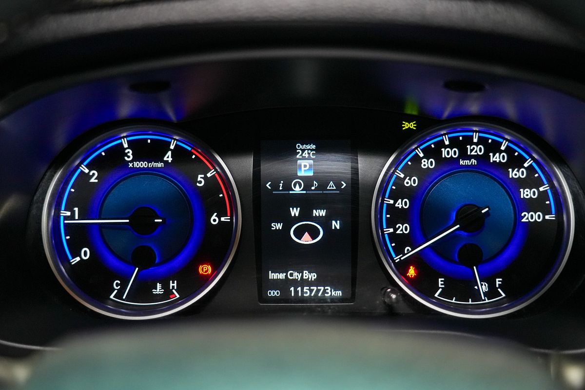 2018 Toyota Hilux SR5 GUN126R 4X4