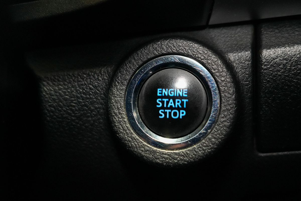 2018 Toyota Hilux SR5 GUN126R 4X4