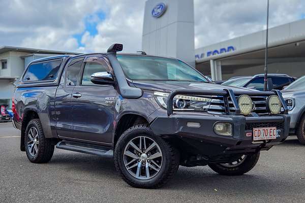 2017 Toyota Hilux SR5 GUN126R 4X4