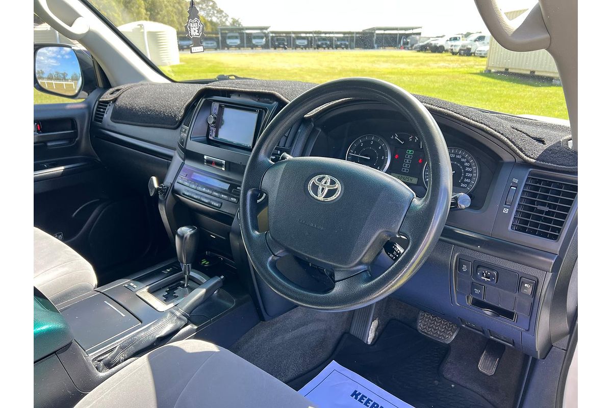 2009 Toyota Landcruiser GXL VDJ200R