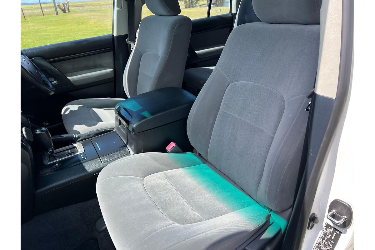 2009 Toyota Landcruiser GXL VDJ200R