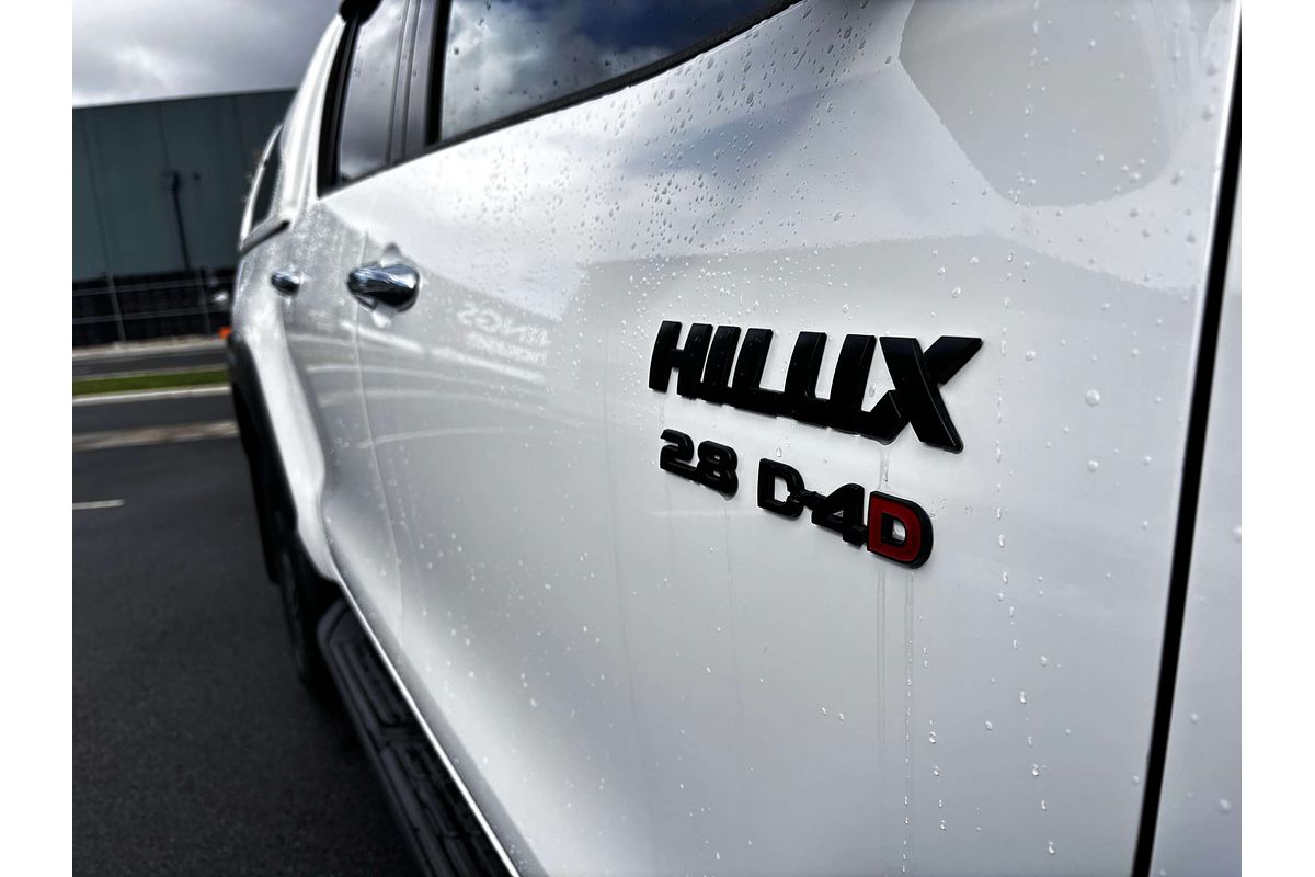 2017 Toyota Hilux SR5 GUN126R 4X4