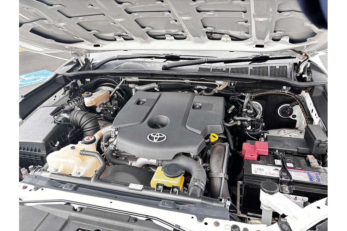 2017 Toyota Hilux SR5 GUN126R 4X4