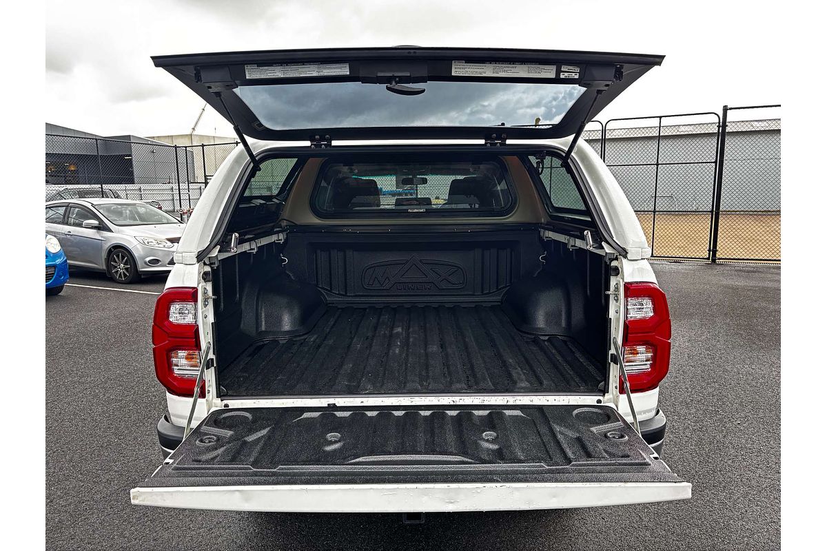 2017 Toyota Hilux SR5 GUN126R 4X4