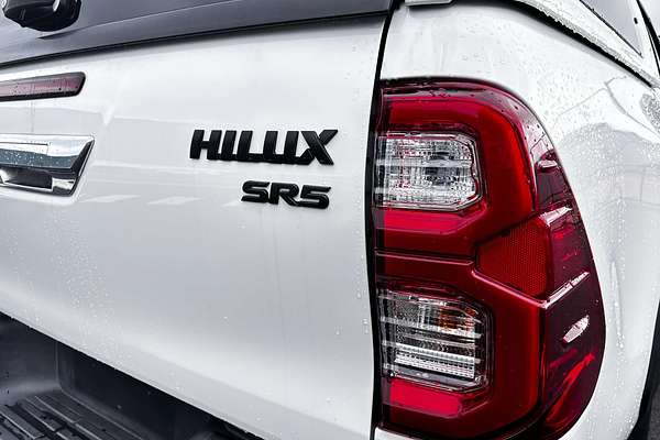 2017 Toyota Hilux SR5 GUN126R 4X4