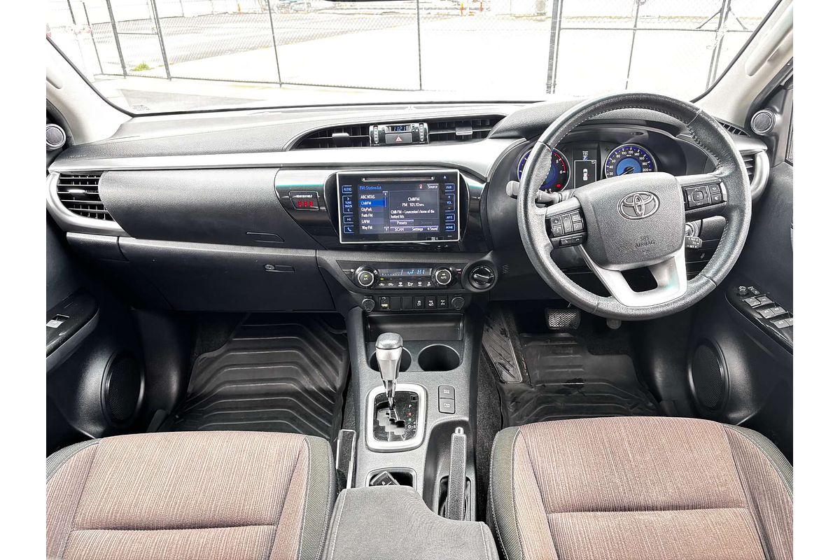 2017 Toyota Hilux SR5 GUN126R 4X4