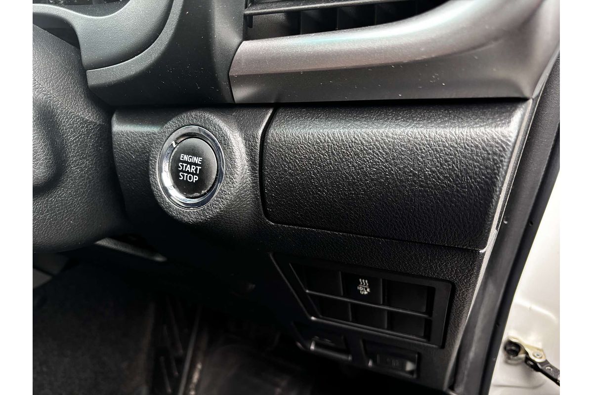 2017 Toyota Hilux SR5 GUN126R 4X4