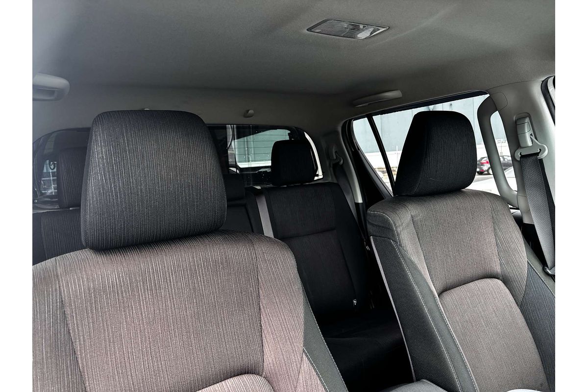 2017 Toyota Hilux SR5 GUN126R 4X4