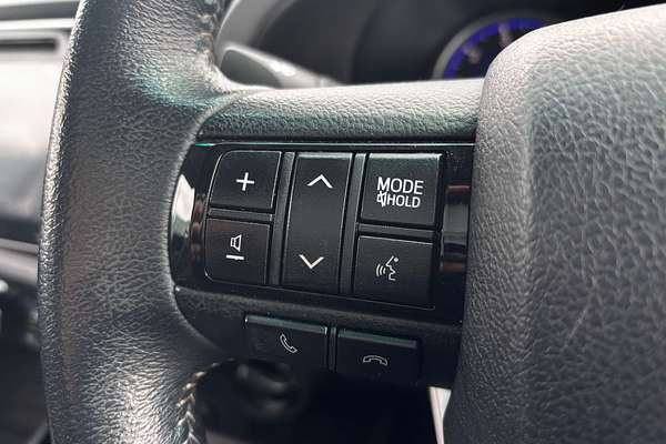 2017 Toyota Hilux SR5 GUN126R 4X4
