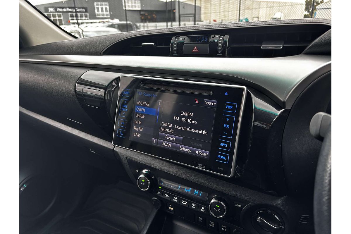 2017 Toyota Hilux SR5 GUN126R 4X4