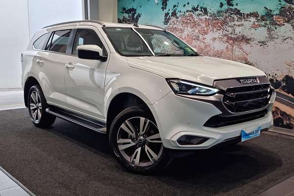 2024 Isuzu MU-X LS-T