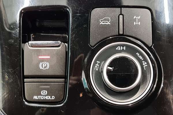 2024 Isuzu MU-X LS-T