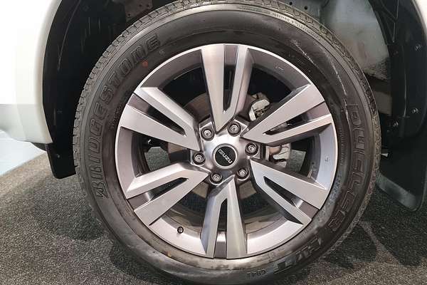 2024 Isuzu MU-X LS-T