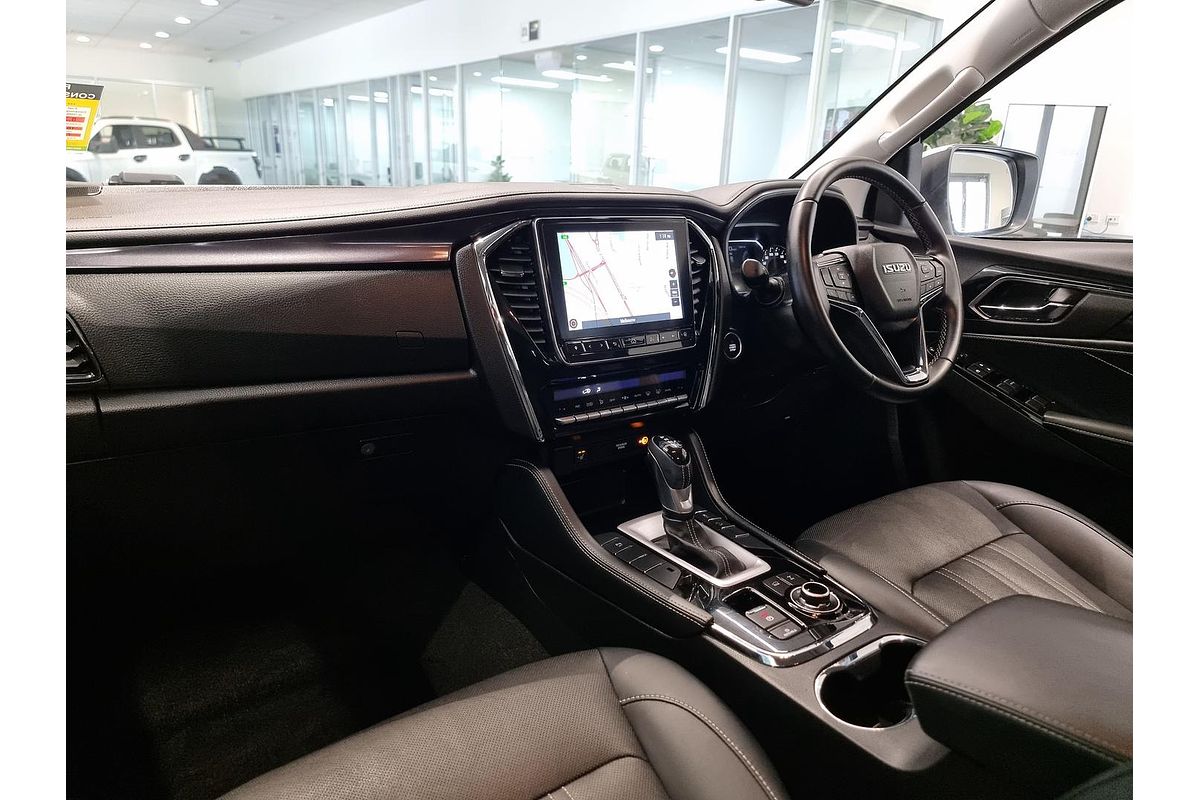 2024 Isuzu MU-X LS-T