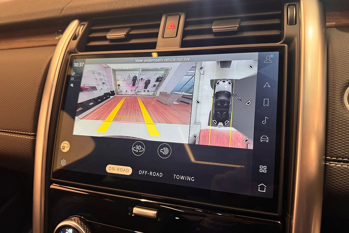 2025 Land Rover Discovery D350 Dynamic HSE Series 5