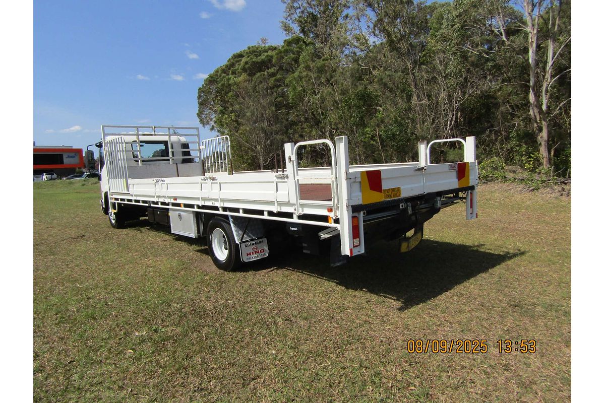 2017 Isuzu F Series FRR107-210 4x2 LWB