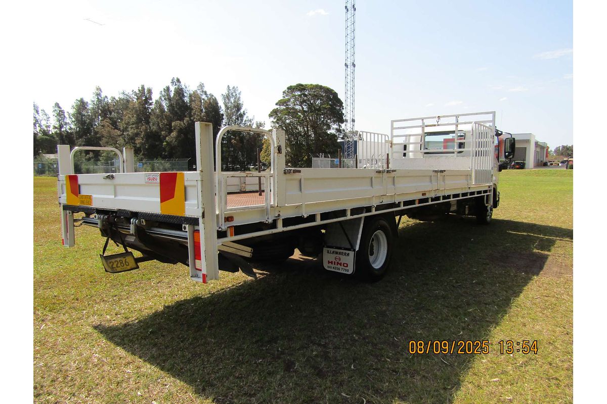 2017 Isuzu F Series FRR107-210 4x2 LWB