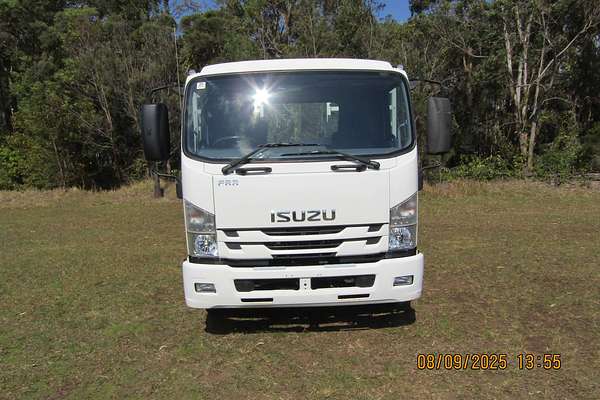 2017 Isuzu F Series FRR107-210 4x2 LWB