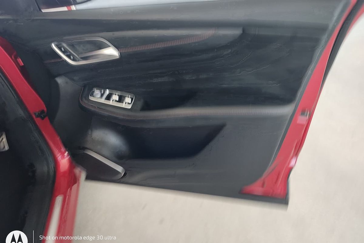 2022 MG HS Plus EV Essence SAS23