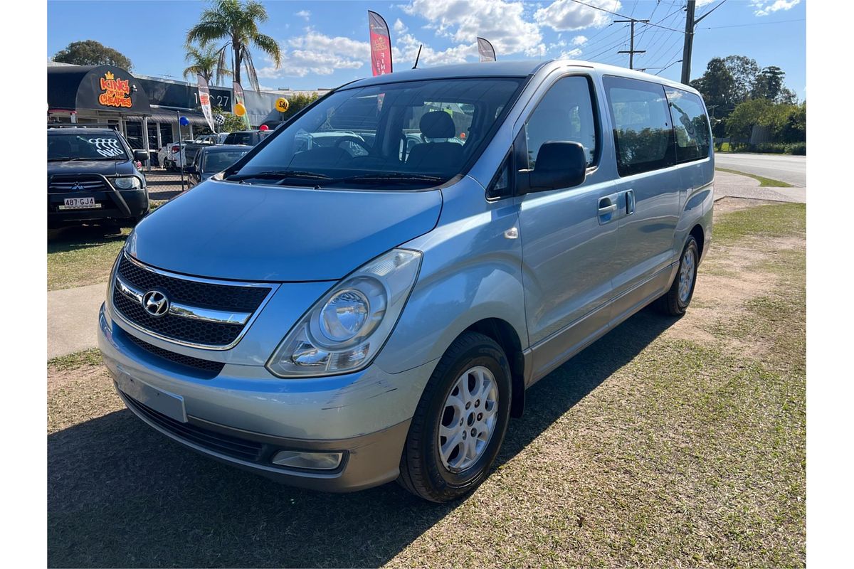 2011 Hyundai iMax TQ-W